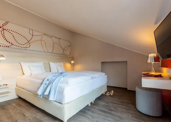 Hotel Serways Rhynern-sued *